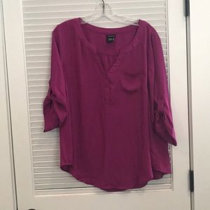 Torrid blouse with optional button sleeves